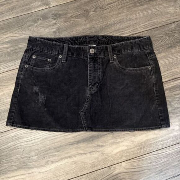 American Eagle Y2K Corduroy Mini Skirt Blue Pockets Size 6 Junior Distressed - Picture 1 of 8